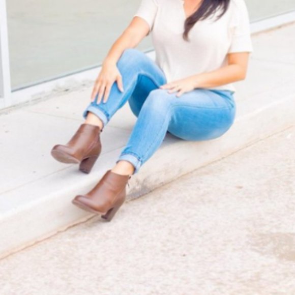 DONATED!! Burnished brown faux leather - Picture 3 of 4